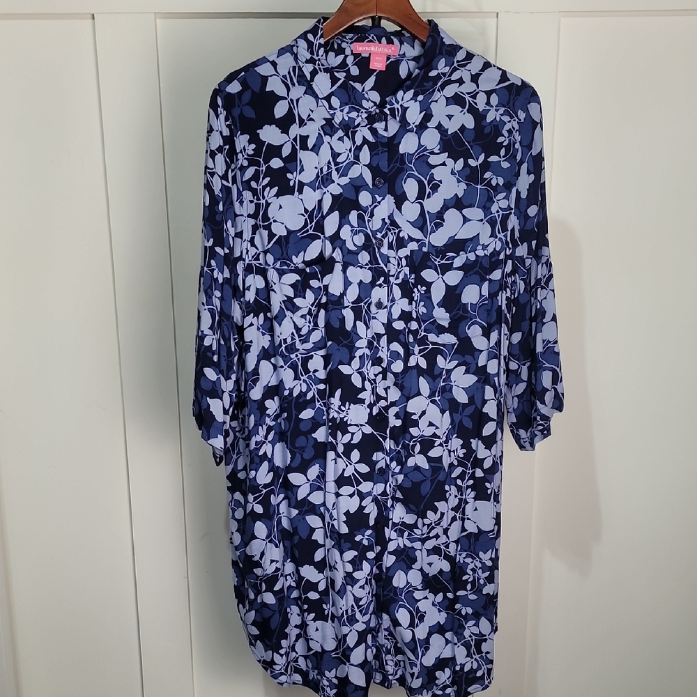Woman Within Navy and Light Blue Floral Shirt Sleeve Button-Down Shirt 18/20
